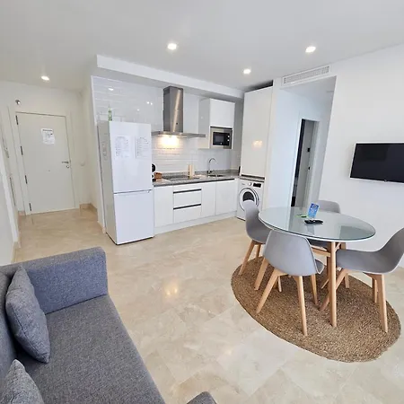 1ª Linea De Playa Planta Vistas A Casco Historico * Estepona