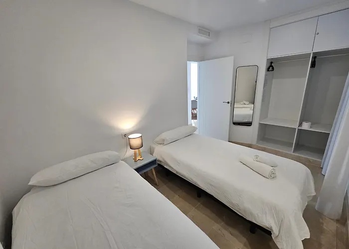 1ª Linea De Playa Planta Vistas A Casco Historico * Estepona